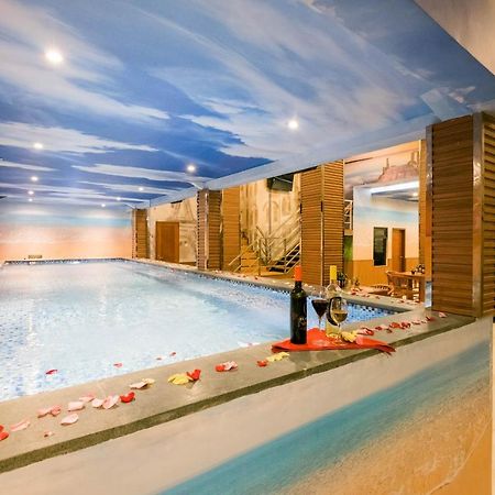 Caroline Hostel تْشانغو المظهر الخارجي الصورة