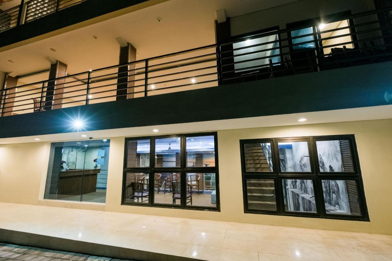 Caroline Hostel تْشانغو المظهر الخارجي الصورة